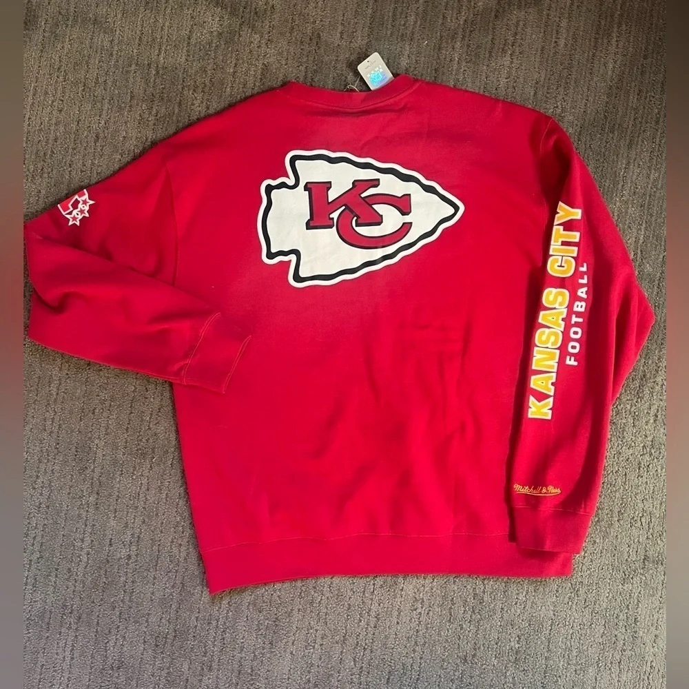 MITCHELL & NESS - Mens Red NFL There & Back Fleece Crew Neck Sweathirt - Size XL - Picture 4 of 12